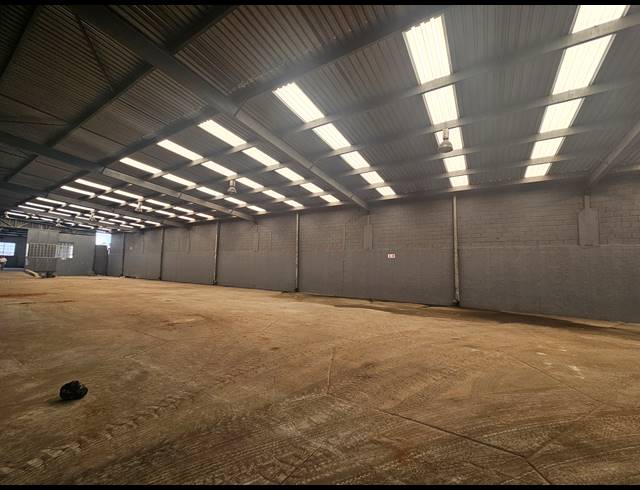 5,500M² WAREHOUSE TO LET IN ISANDO